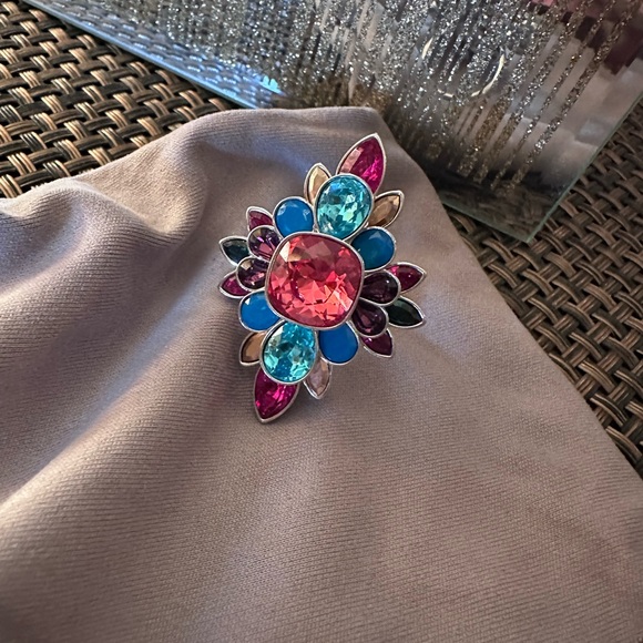 RARE Swarovski Cardinal Pink and Blue Gemstone Floral Ring - Size 52/6 - Picture 3 of 6
